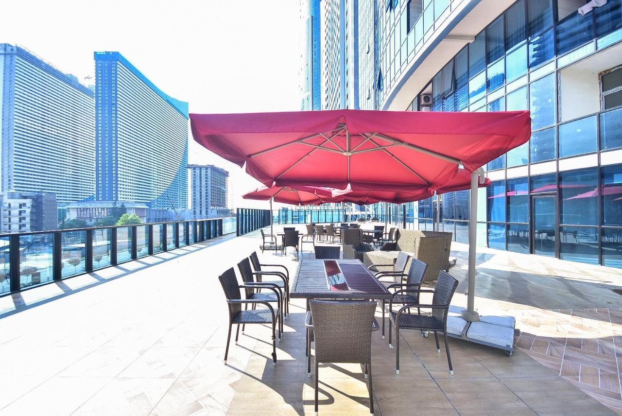 New Wave Hotel Batumi Exteriör bild