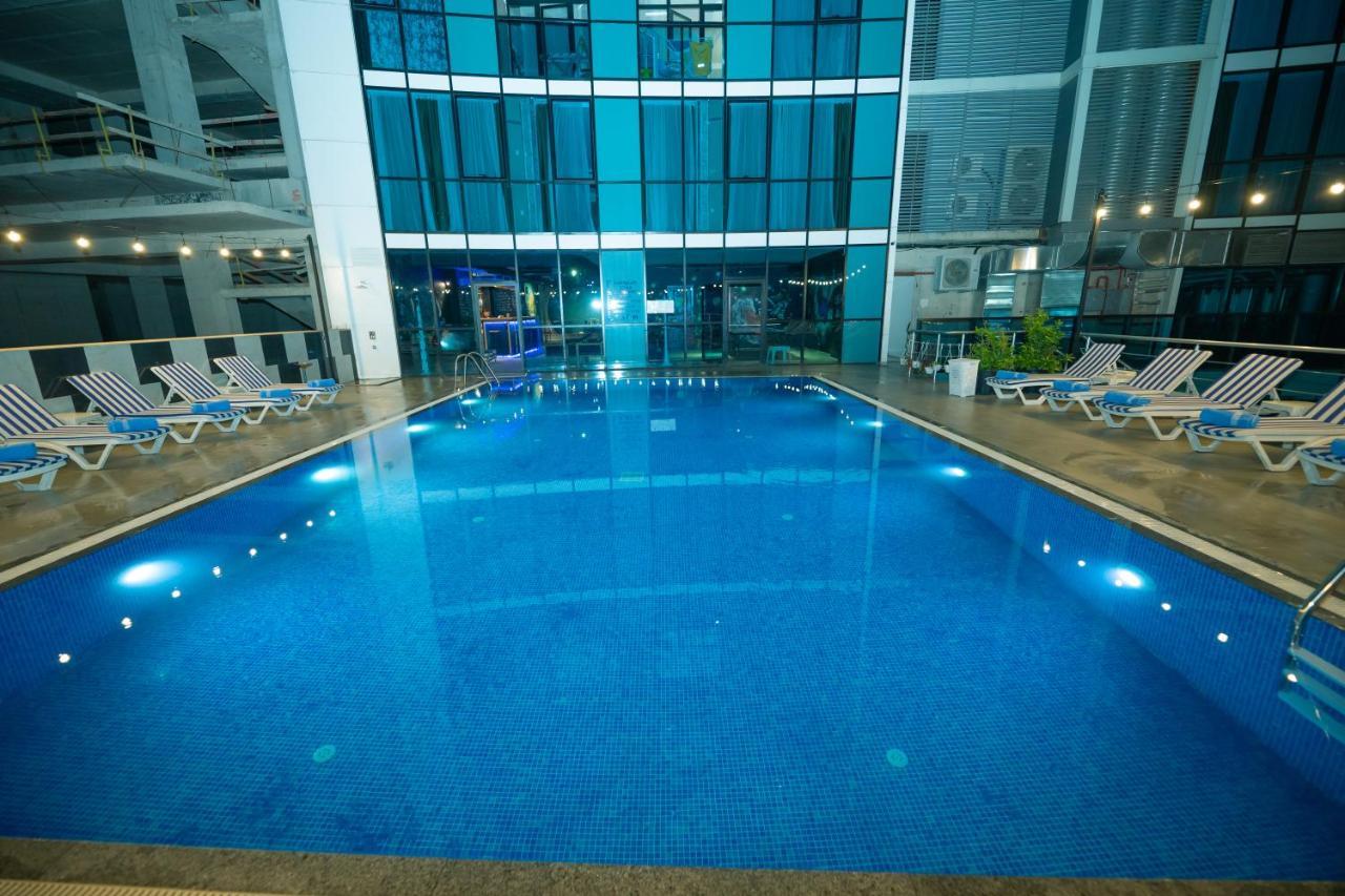 New Wave Hotel Batumi Exteriör bild