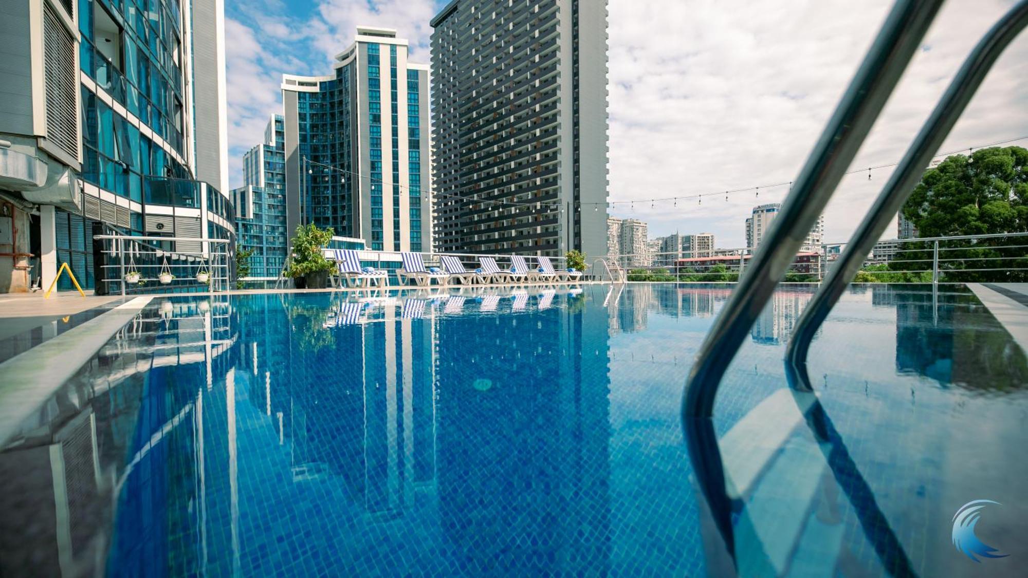 New Wave Hotel Batumi Exteriör bild